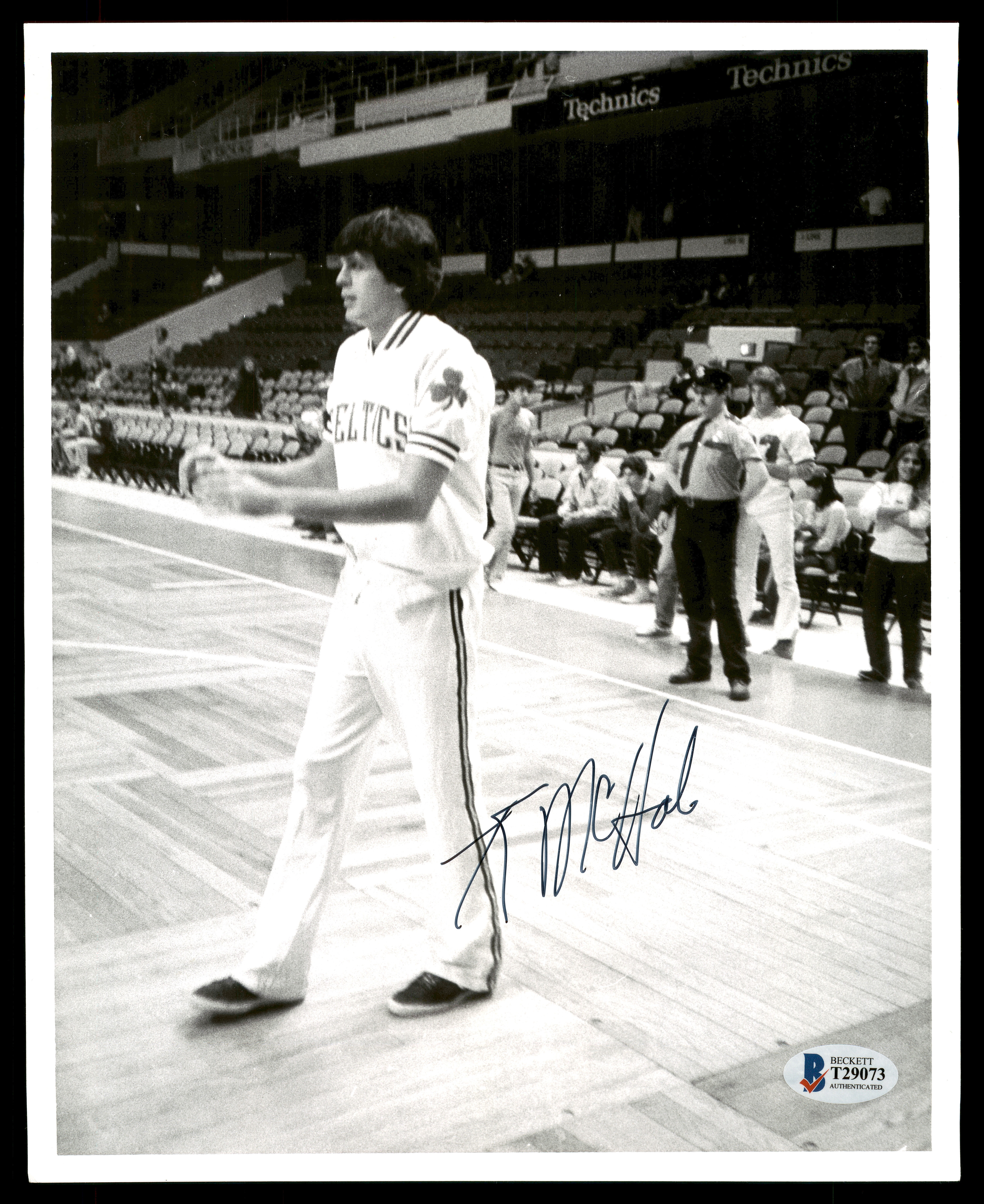 Kevin Mchale Autographed Signed Boston Celtics 8X10 Photo With Beckett COA 